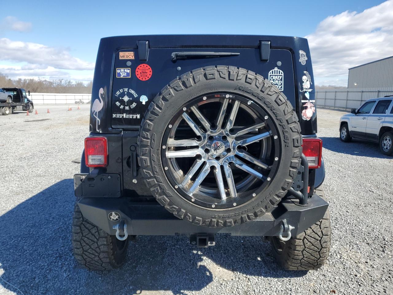 2012 Jeep Wrangler VIN 1C4HJWFG0CL199559 Copart auction photo, front end / minor dent/scratches damage thumbnail 6