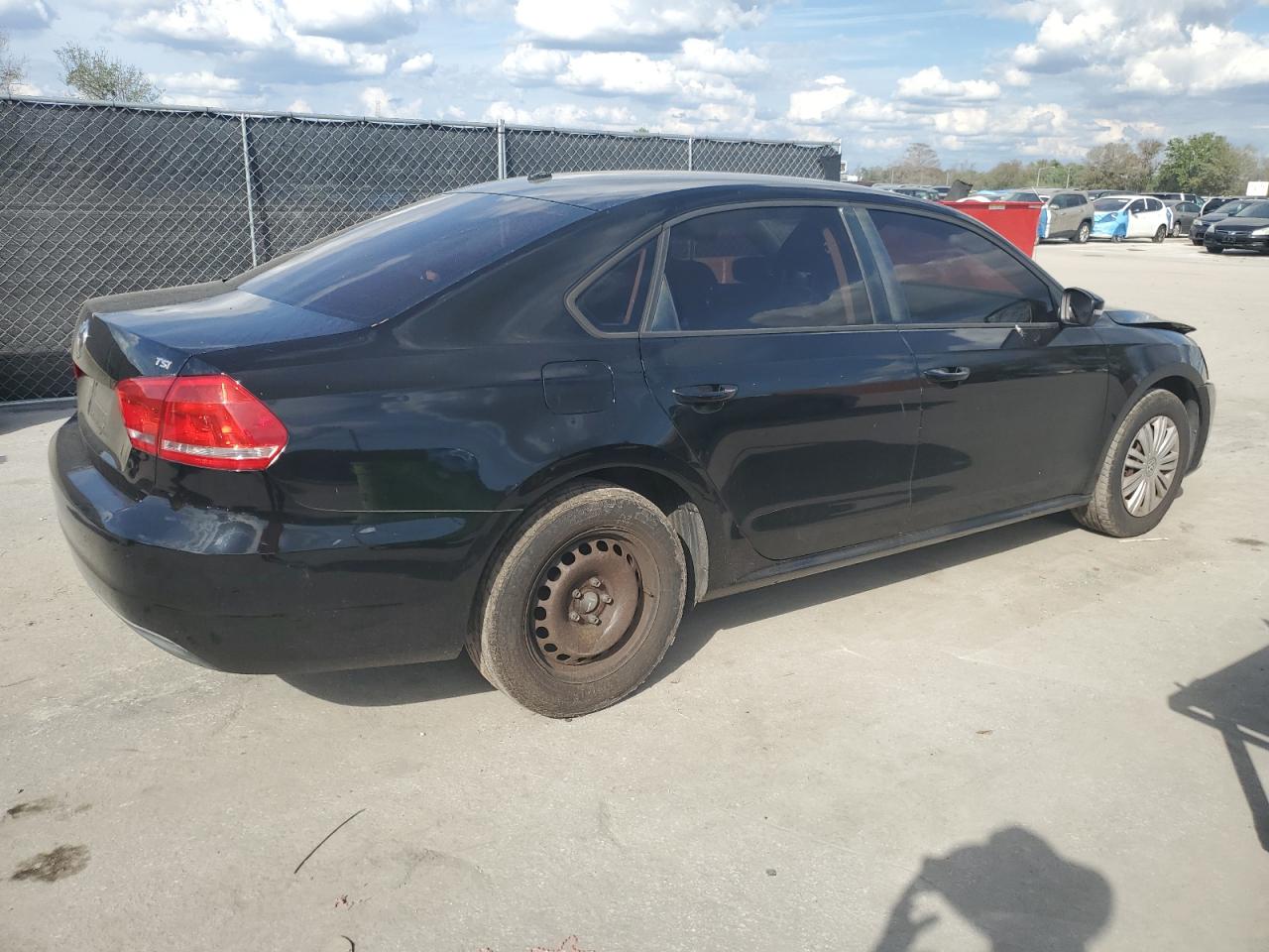 2014 Volkswagen Passat VIN 1VWAS7A38EC028549 Copart auction photo, mechanical / front end damage thumbnail 3