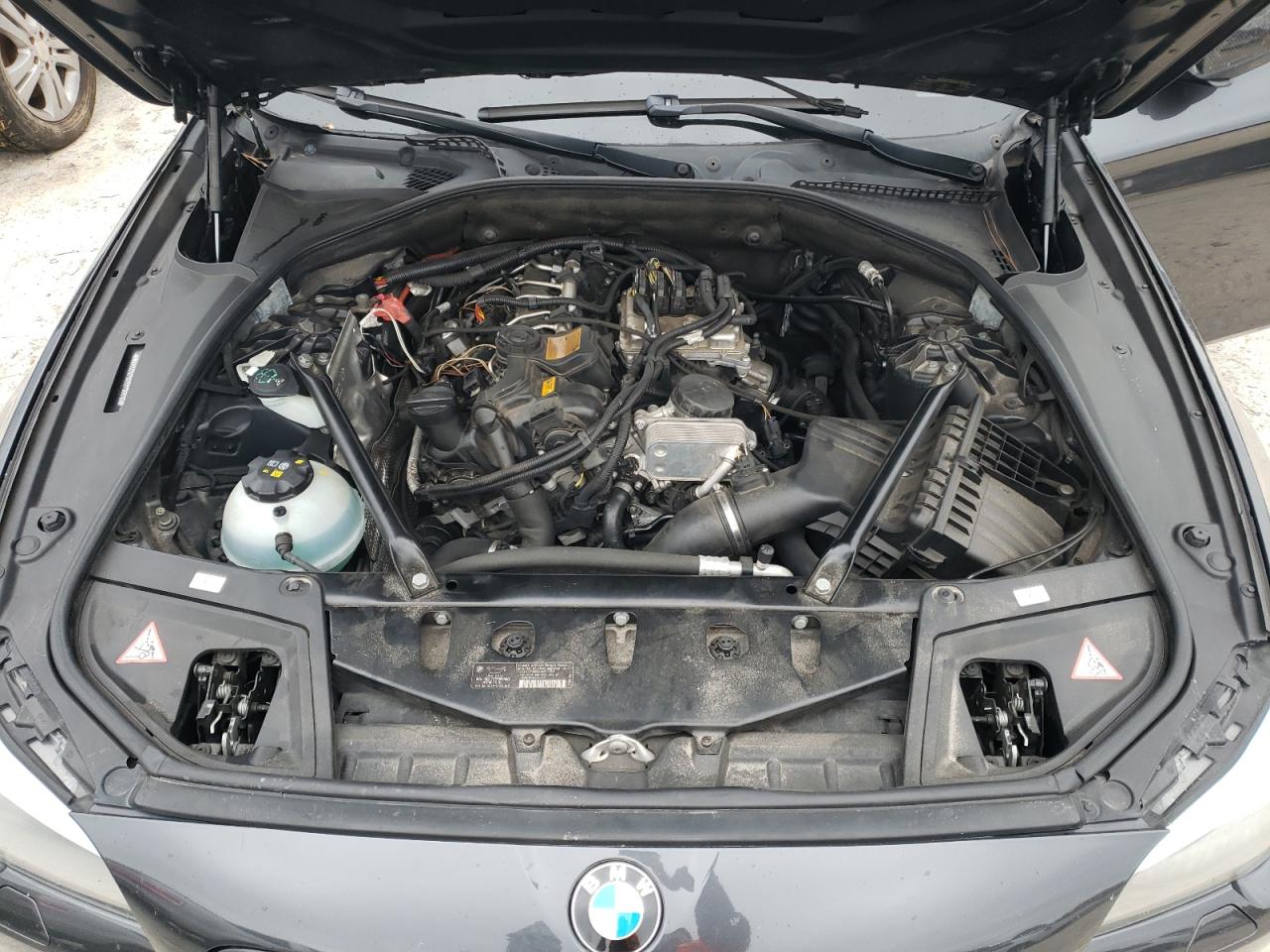 2013 BMW 5er VIN WBAXG5C56DDY36910 Copart auction photo, mechanical / side damage thumbnail 11