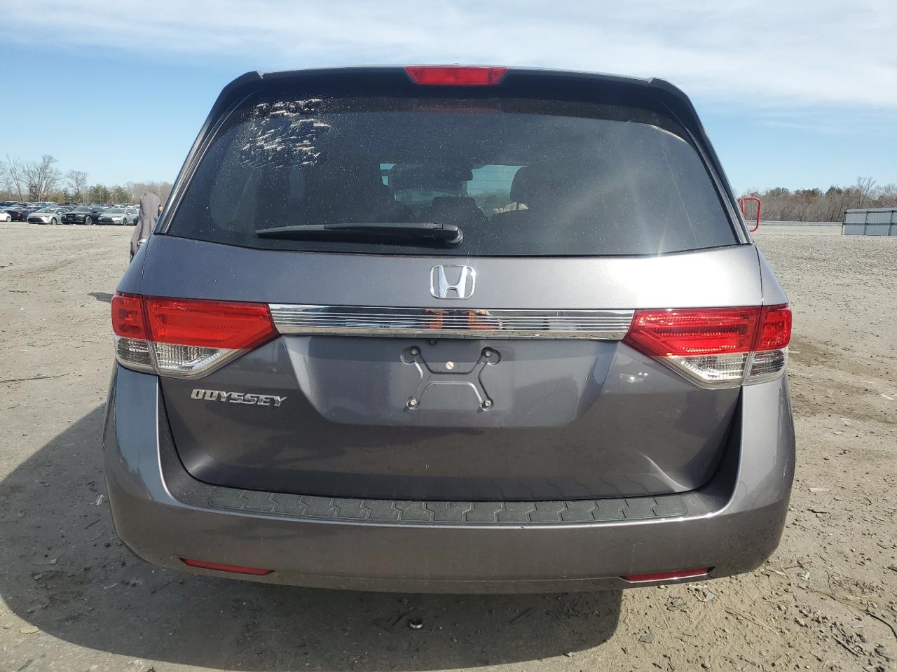 2015 Honda Odyssey VIN 5FNRL5H65FB014118 Copart auction photo, front end / minor dent/scratches damage thumbnail 6