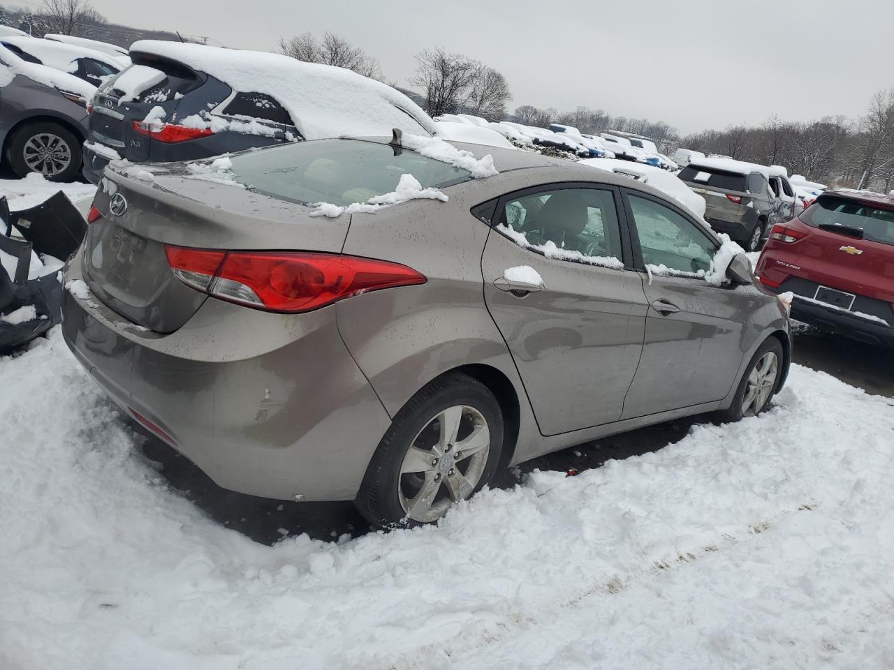 2012 Hyundai Elantra VIN 5NPDH4AE1CH064700 Copart auction photo, vandalism / minor dent/scratches damage thumbnail 3