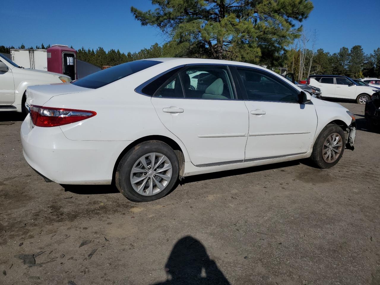 2017 Toyota Camry VIN 4T1BF1FK3HU406540 Copart auction photo, front end damage thumbnail 3