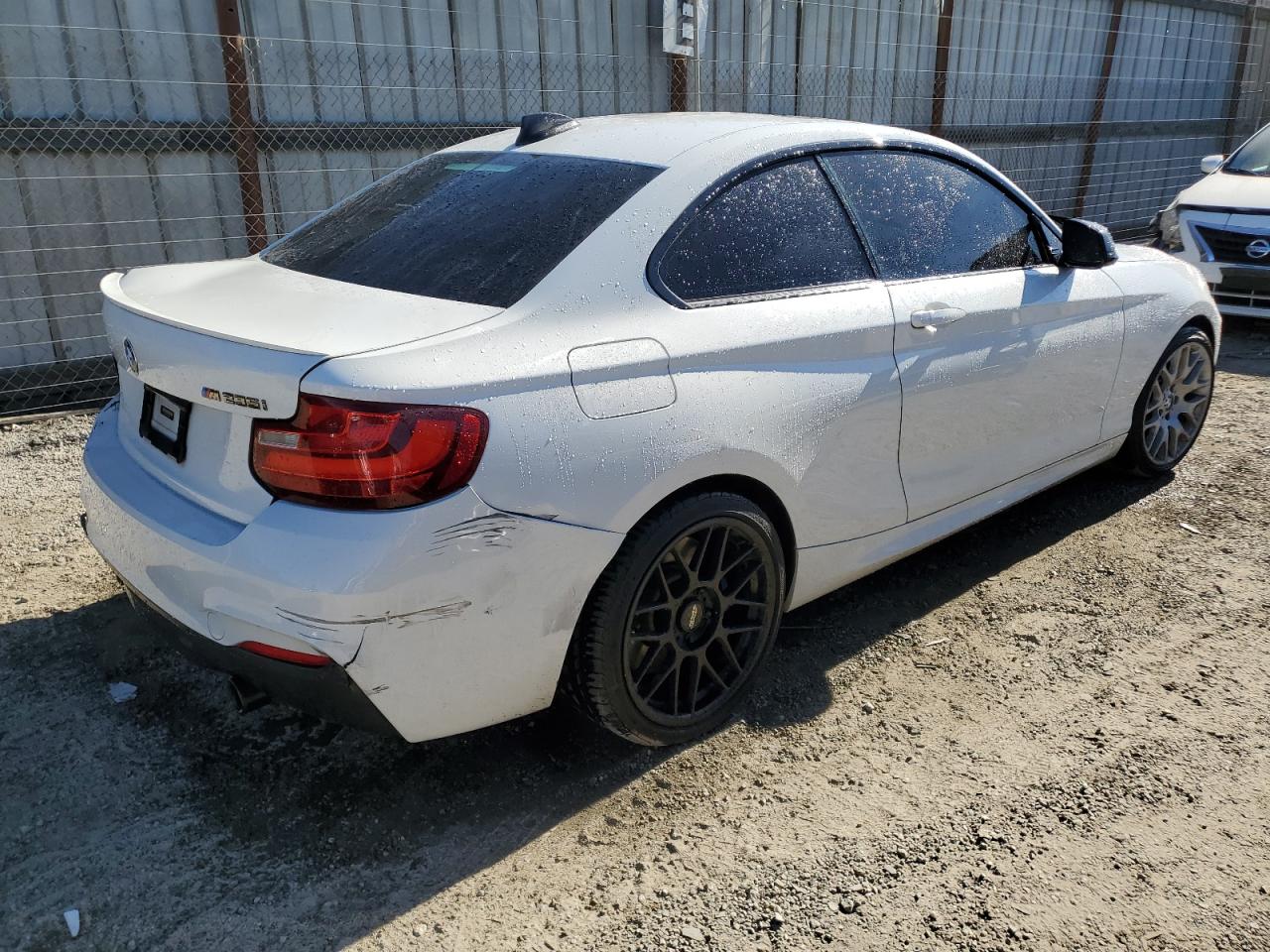 2016 BMW M2 VIN WBA1J7C59GV359763 Copart auction photo, rear end / front end damage thumbnail 3