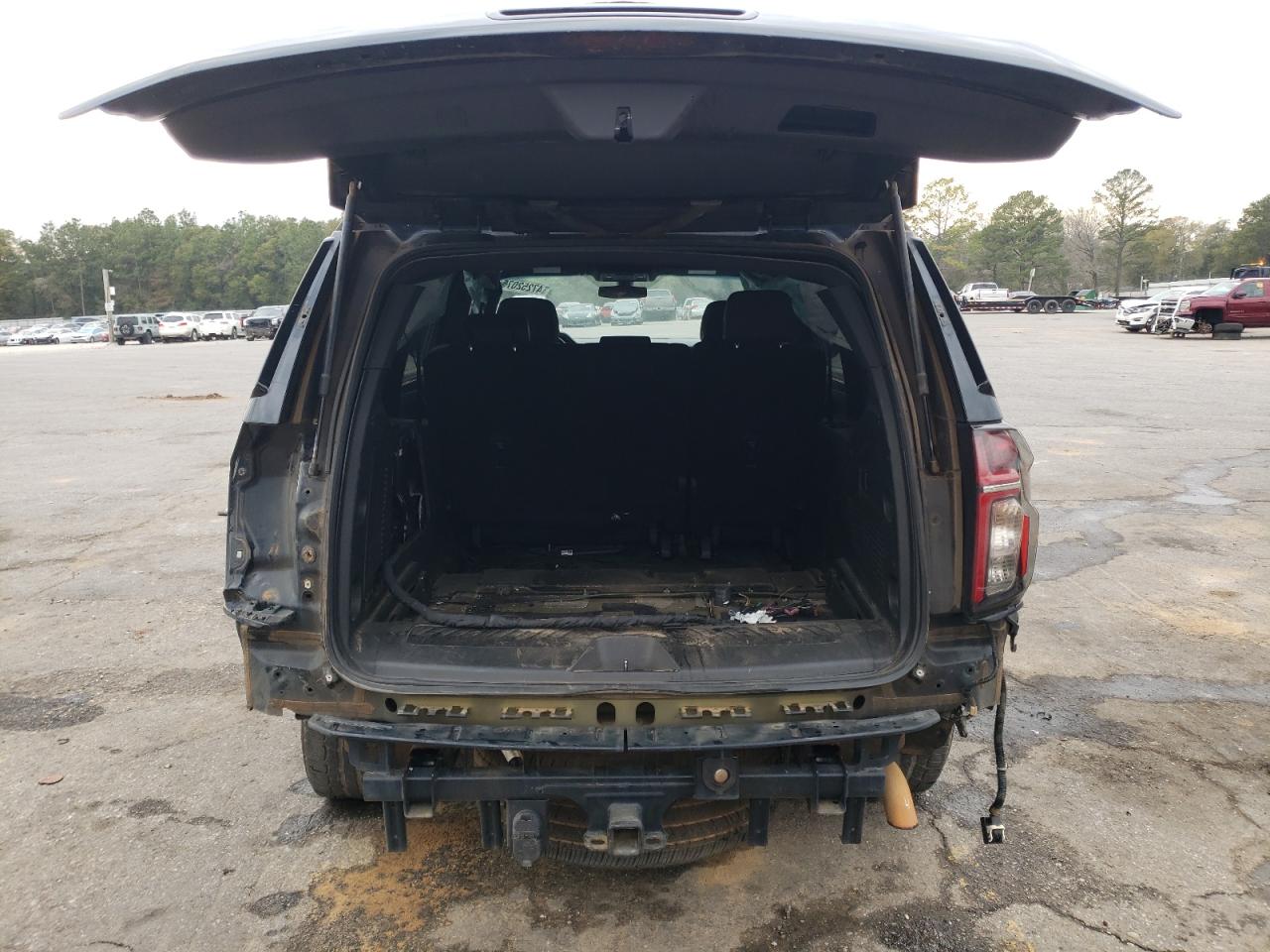 2021 Chevrolet Tahoe VIN 1GNSCLED8MR450579 Copart auction photo, rear end damage thumbnail 6