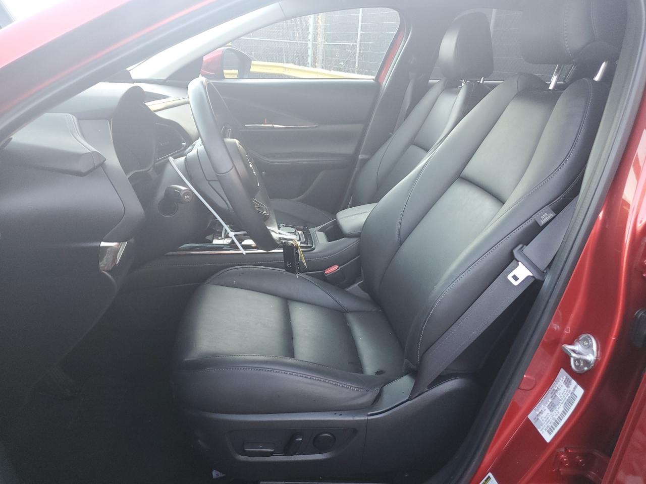 2021 Mazda CX-30 VIN 3MVDMBCL1MM317925 Copart auction photo, front end damage thumbnail 7