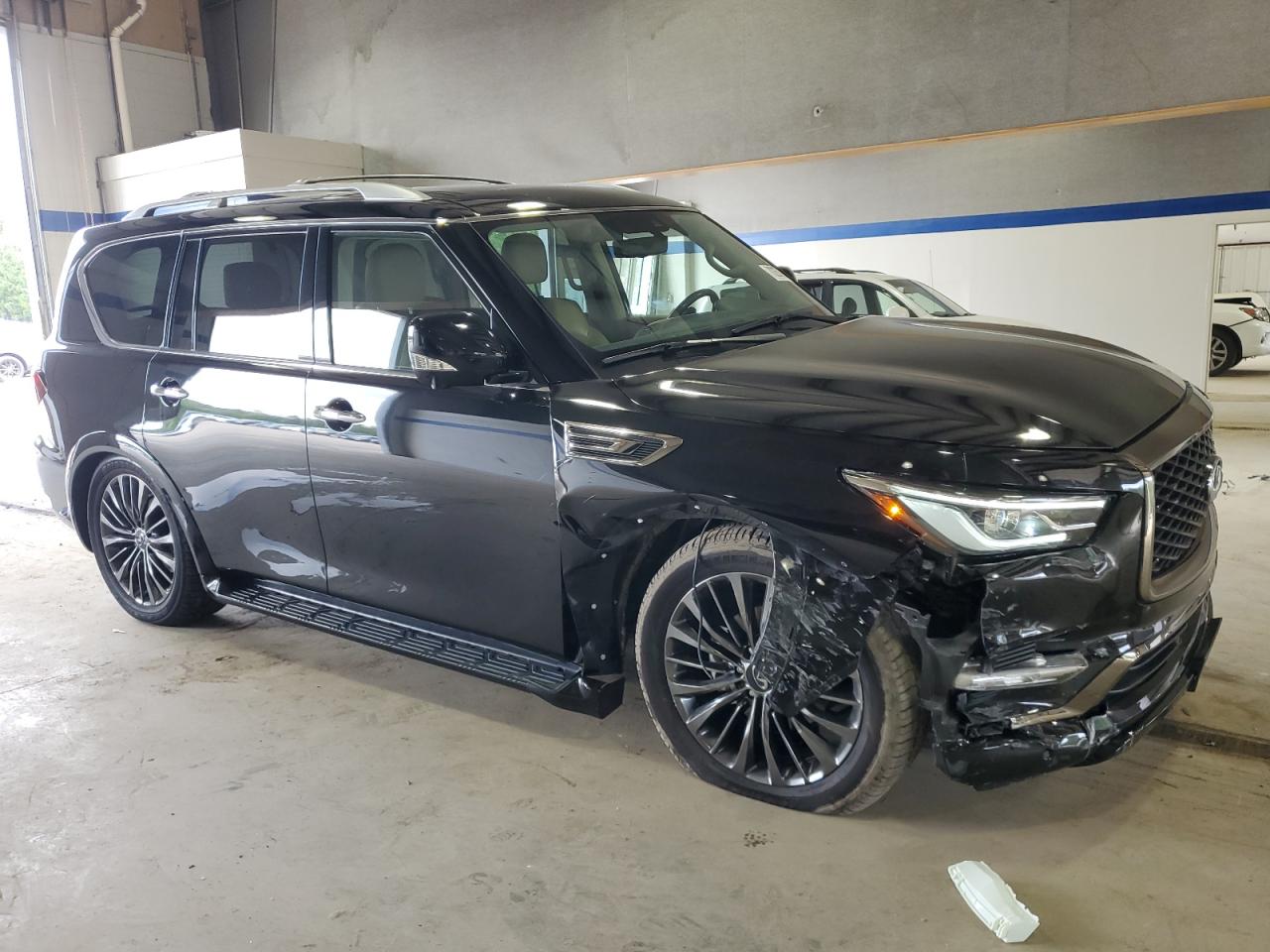 2021 Infiniti QX80 VIN JN8AZ2AE5M9272405 Copart auction photo, front end / undercarriage damage thumbnail 4