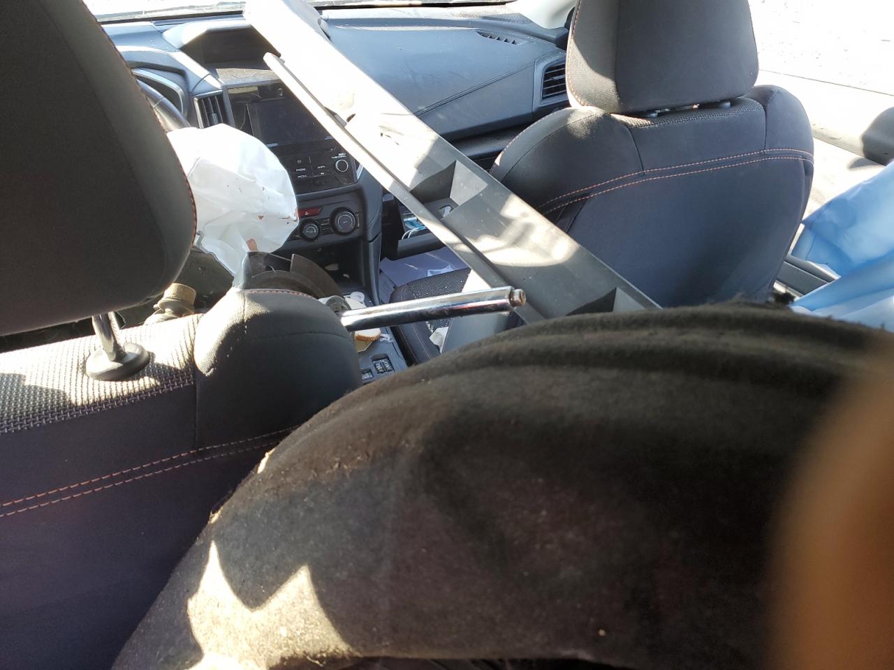 2019 Subaru XV VIN JF2GTACC1KH380750 Copart auction photo, biohazard/chemical / all over damage thumbnail 8