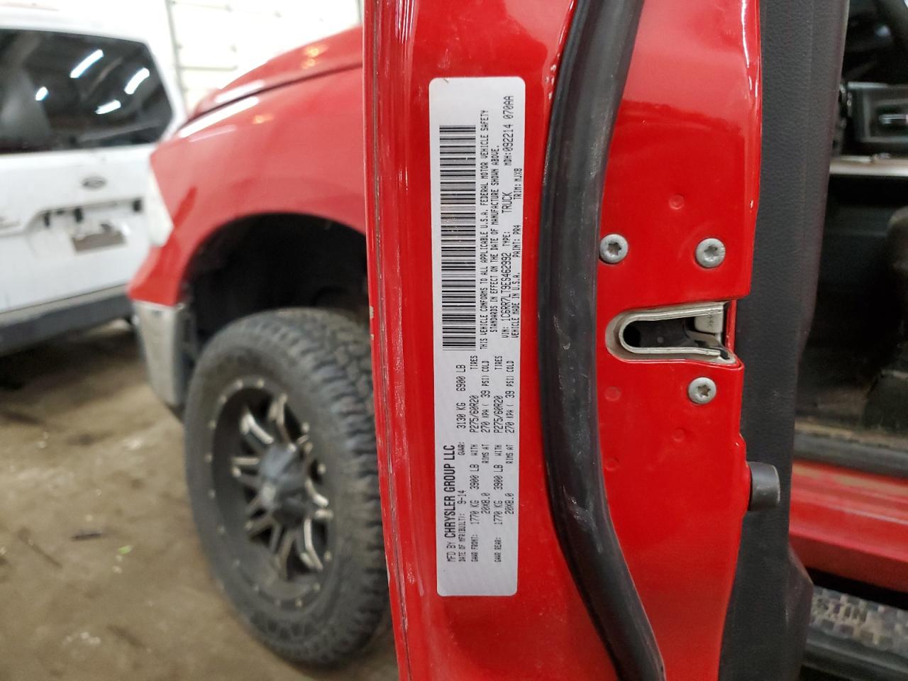 2014 RAM 1500 VIN 1C6RR7LT9ES462992 Copart auction photo, front end / undercarriage damage thumbnail 12