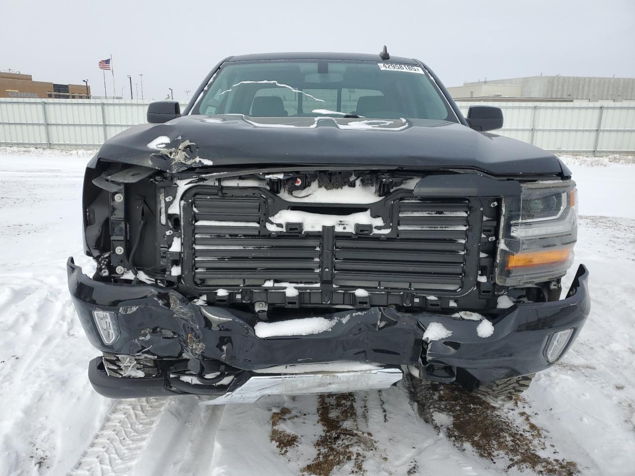 2018 Chevrolet Silverado VIN 3GCUKREC5JG334380 Copart auction photo, all over damage thumbnail 5
