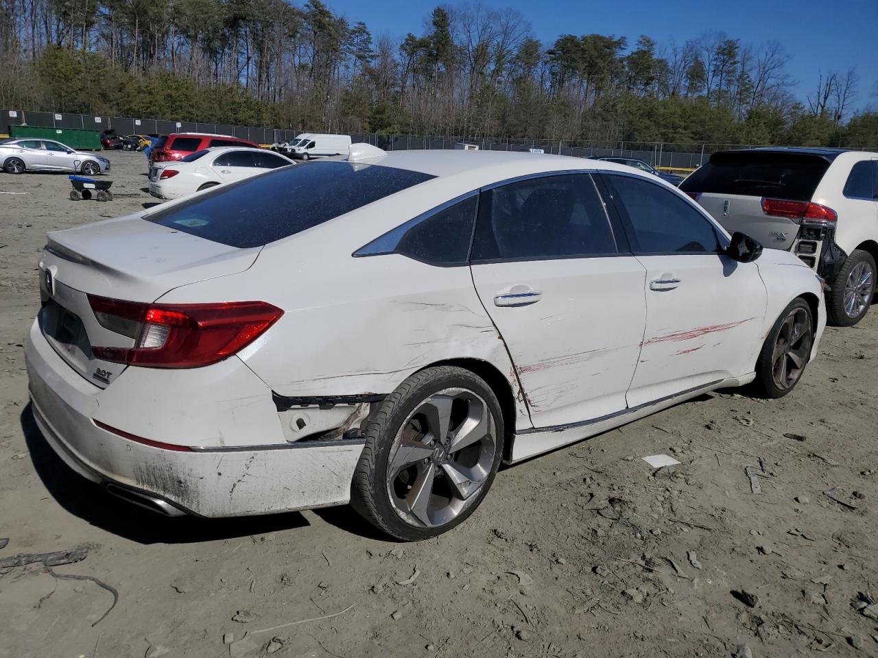 2019 Honda Accord VIN 1HGCV2F96KA017139 Copart auction photo, vandalism / side damage thumbnail 3