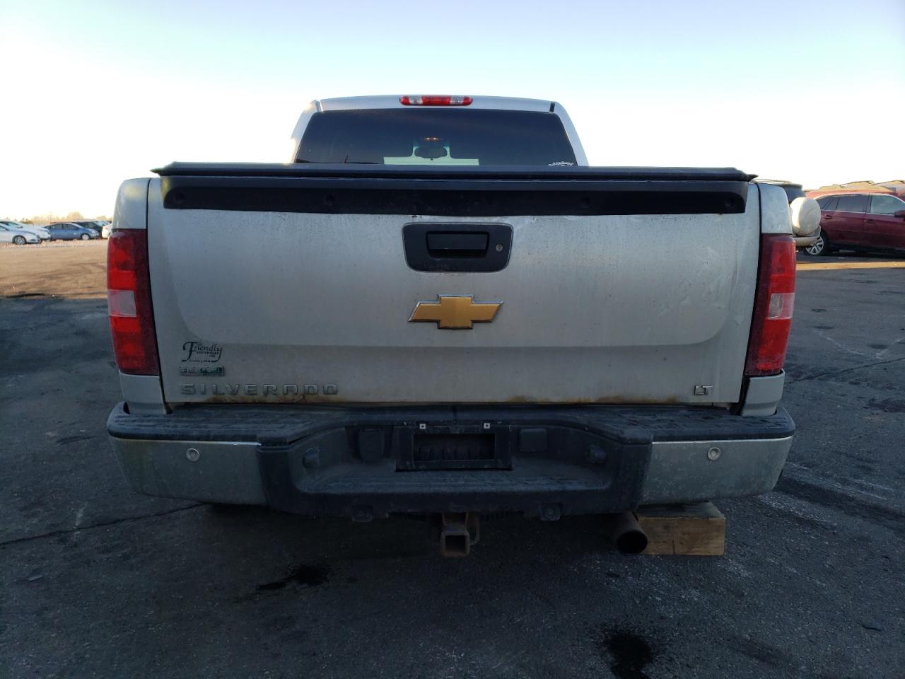 2012 Chevrolet Silverado VIN 1GCRKSE78CZ152210 Copart auction photo, rear end / side damage thumbnail 6