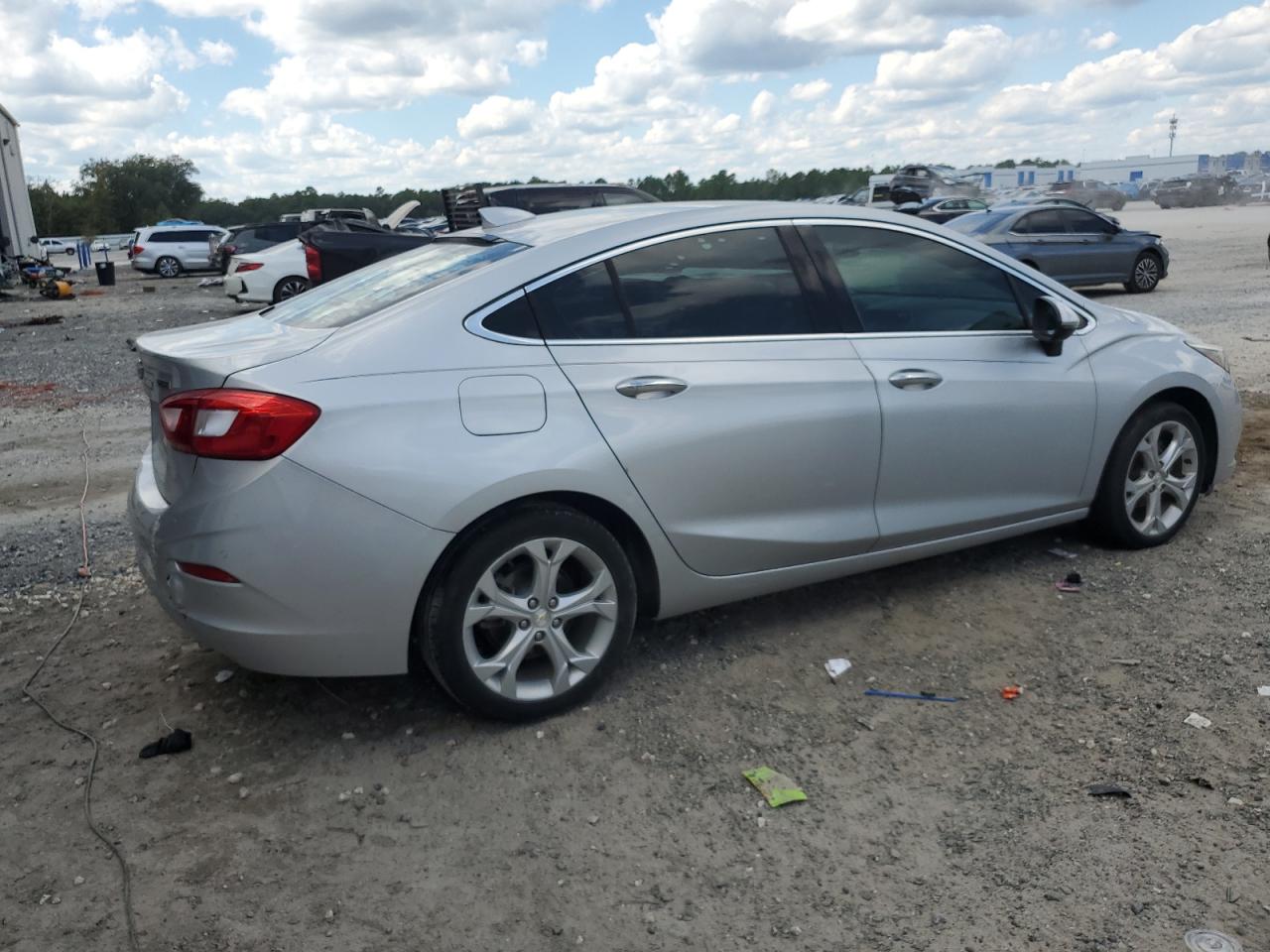 2017 Chevrolet Cruze VIN 1G1BF5SM5H7257476 Copart auction photo, water/flood damage thumbnail 3