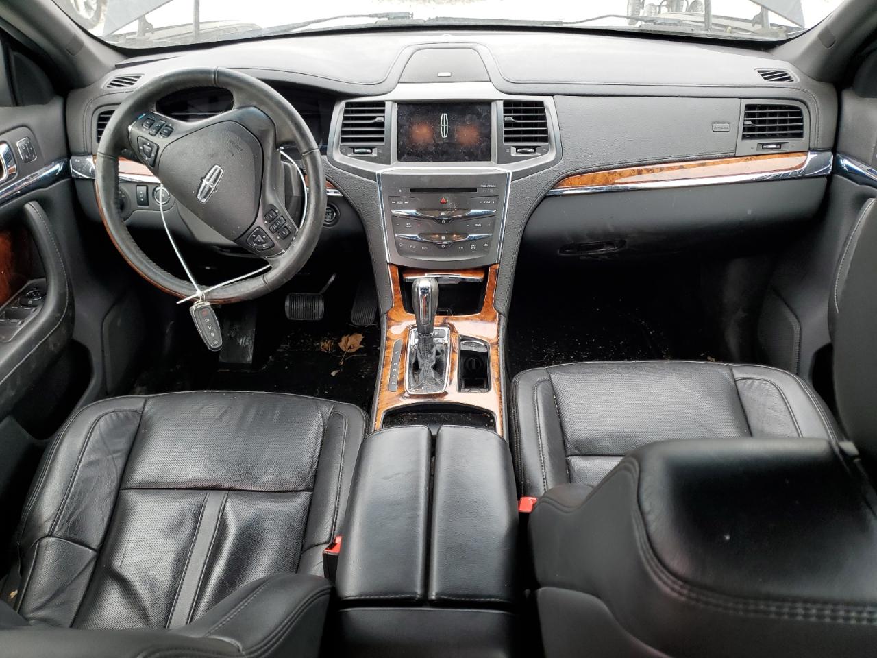 2015 Lincoln MKS VIN 1LNHL9EK3FG606977 Copart auction photo, front end damage thumbnail 8