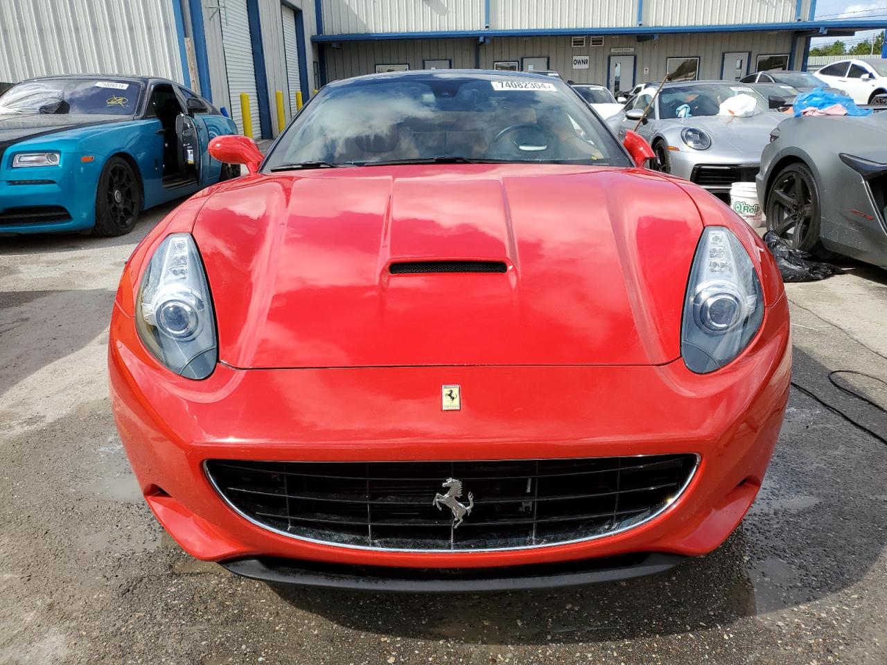 2014 Ferrari California VIN ZFF65TJA3E0196898 Copart auction photo, water/flood damage thumbnail 5
