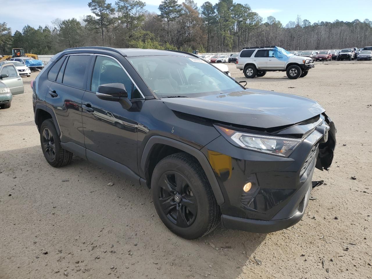 2021 Toyota RAV 4 VIN 2T3W1RFV1MW111754 Copart auction photo, front end damage thumbnail 4