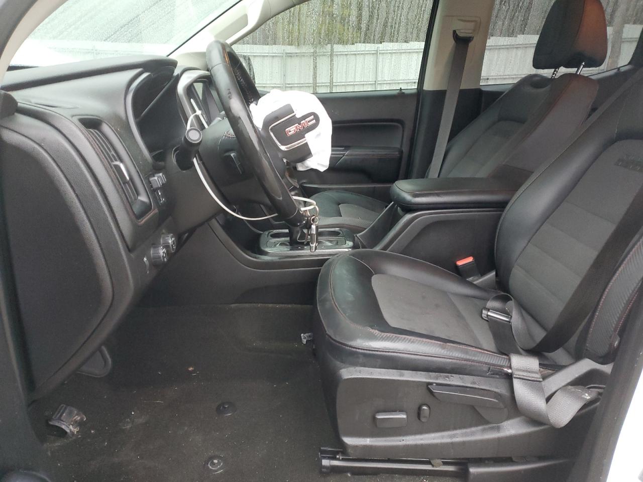 2017 GMC Canyon VIN 1GTG6CENXH1223980 Copart auction photo, front end damage thumbnail 7