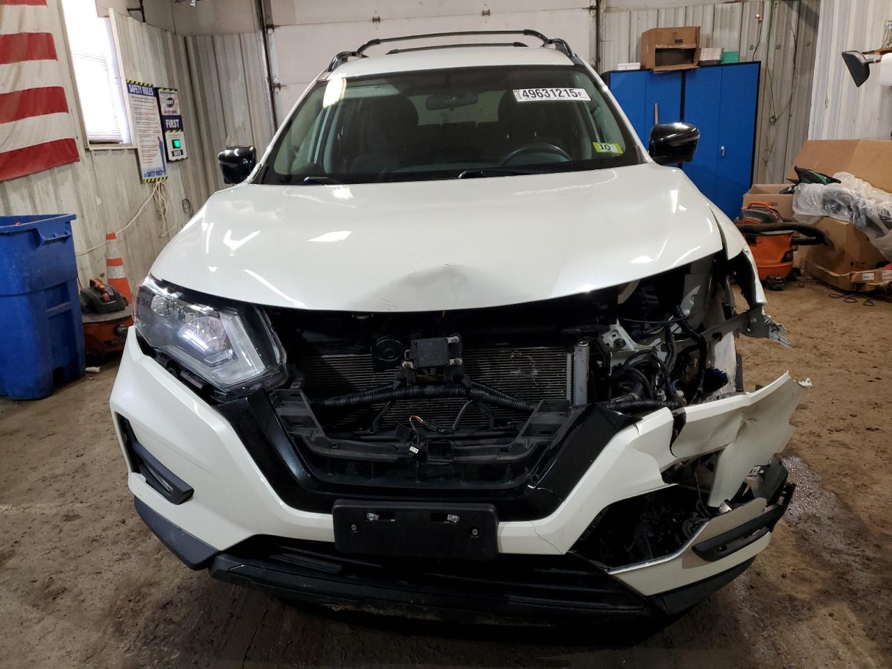 2018 Nissan Rogue VIN 5N1AT2MVXJC755066 Copart auction photo, front end / minor dent/scratches damage thumbnail 5