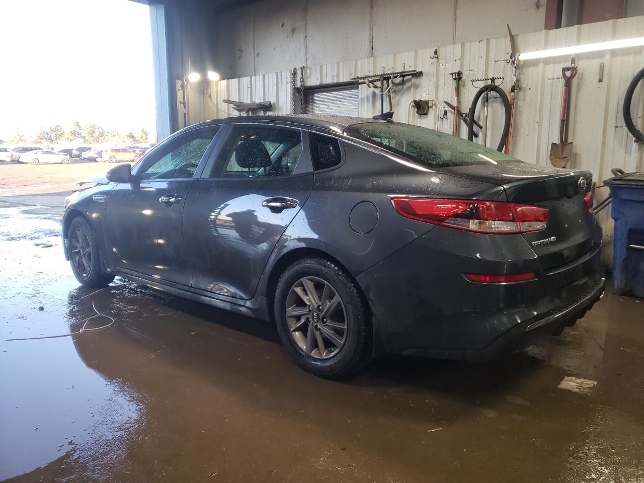 2020 KIA Optima VIN 5XXGT4L39LG412505 Copart auction photo, front end / minor dent/scratches damage thumbnail 2