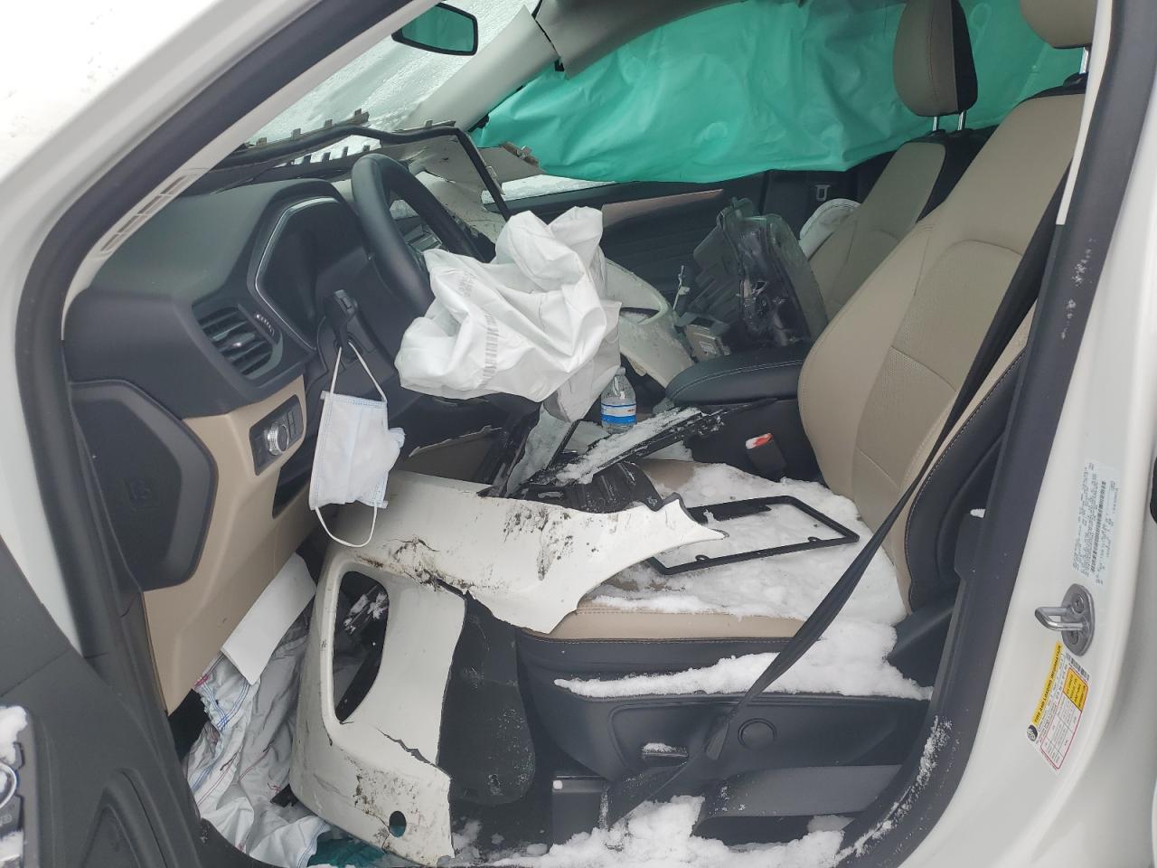 2022 Ford Escape VIN 1FMCU9J99NUA75942 Copart auction photo, front end damage thumbnail 7