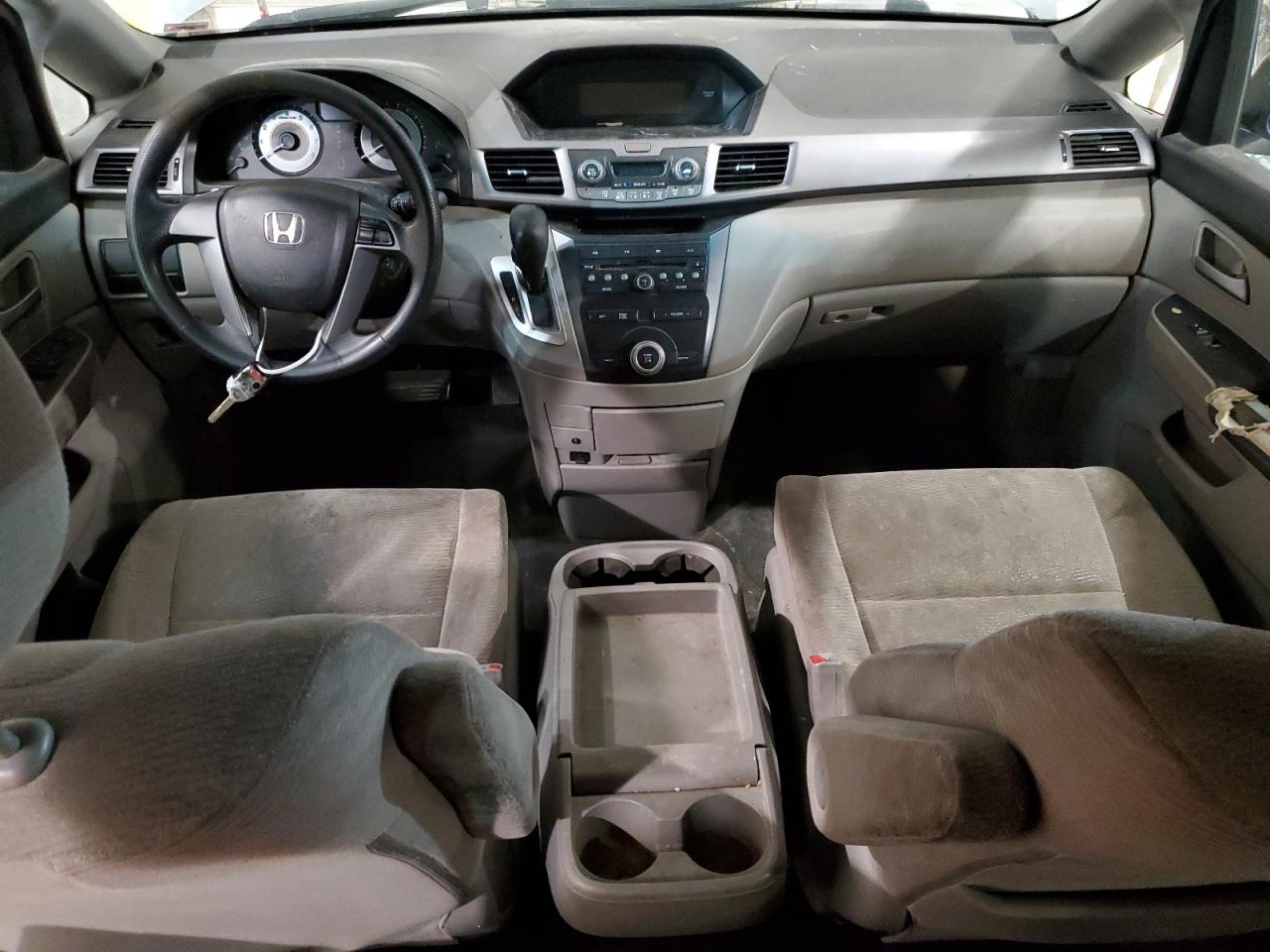 2011 Honda Odyssey VIN 5FNRL5H26BB030271 Copart auction photo, front end / side damage thumbnail 8