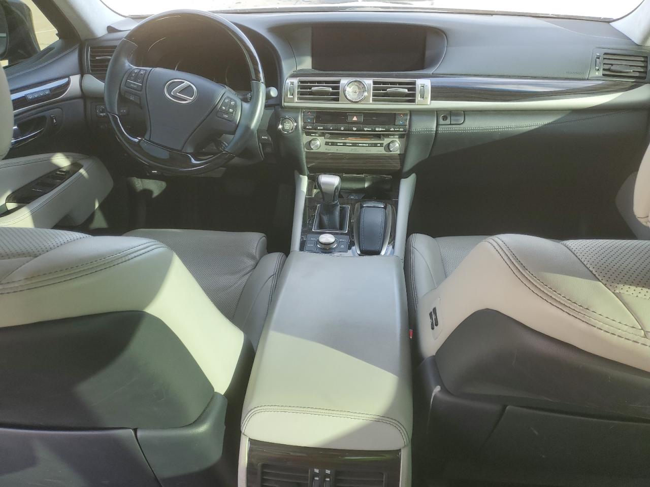 2014 Lexus LS VIN JTHBL5EF7E5129761 Copart auction photo, hail / minor dent/scratches damage thumbnail 8