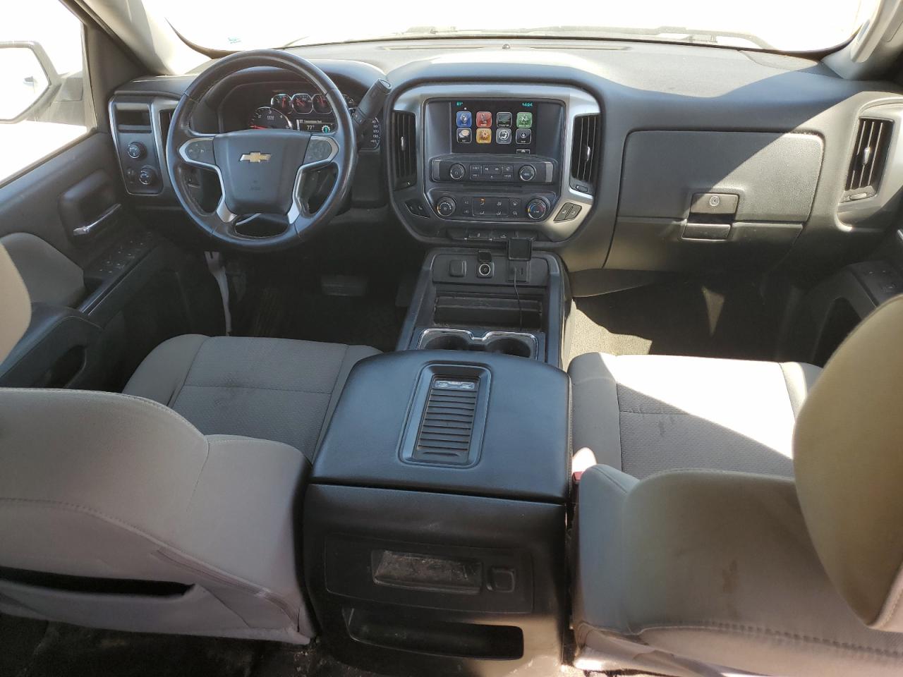 2017 Chevrolet Silverado VIN 3GCUKREH4HG185529 Copart auction photo, water/flood damage thumbnail 8