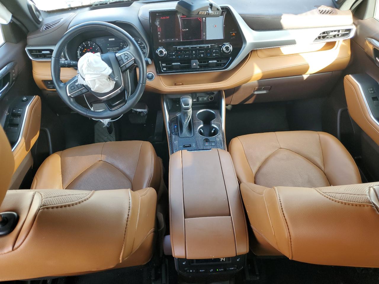 2021 Toyota Highlander VIN 5TDFZRAH7MS043147 Copart auction photo, all over damage thumbnail 8