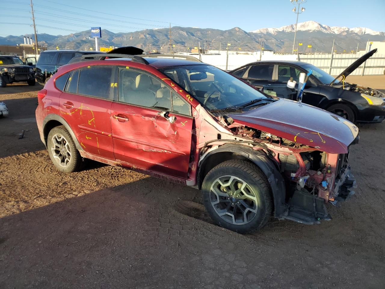 2016 Subaru XV VIN JF2GPADC2G8302665 Copart auction photo, front end / side damage thumbnail 4