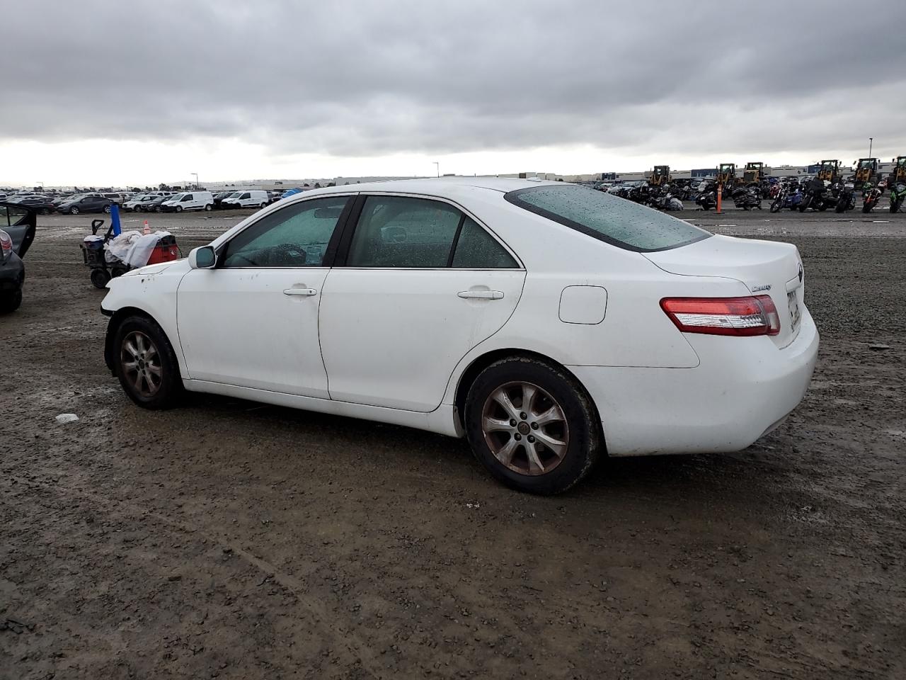 2011 Toyota Camry VIN 4T4BF3EK5BR141436 Copart auction photo, front end damage thumbnail 2