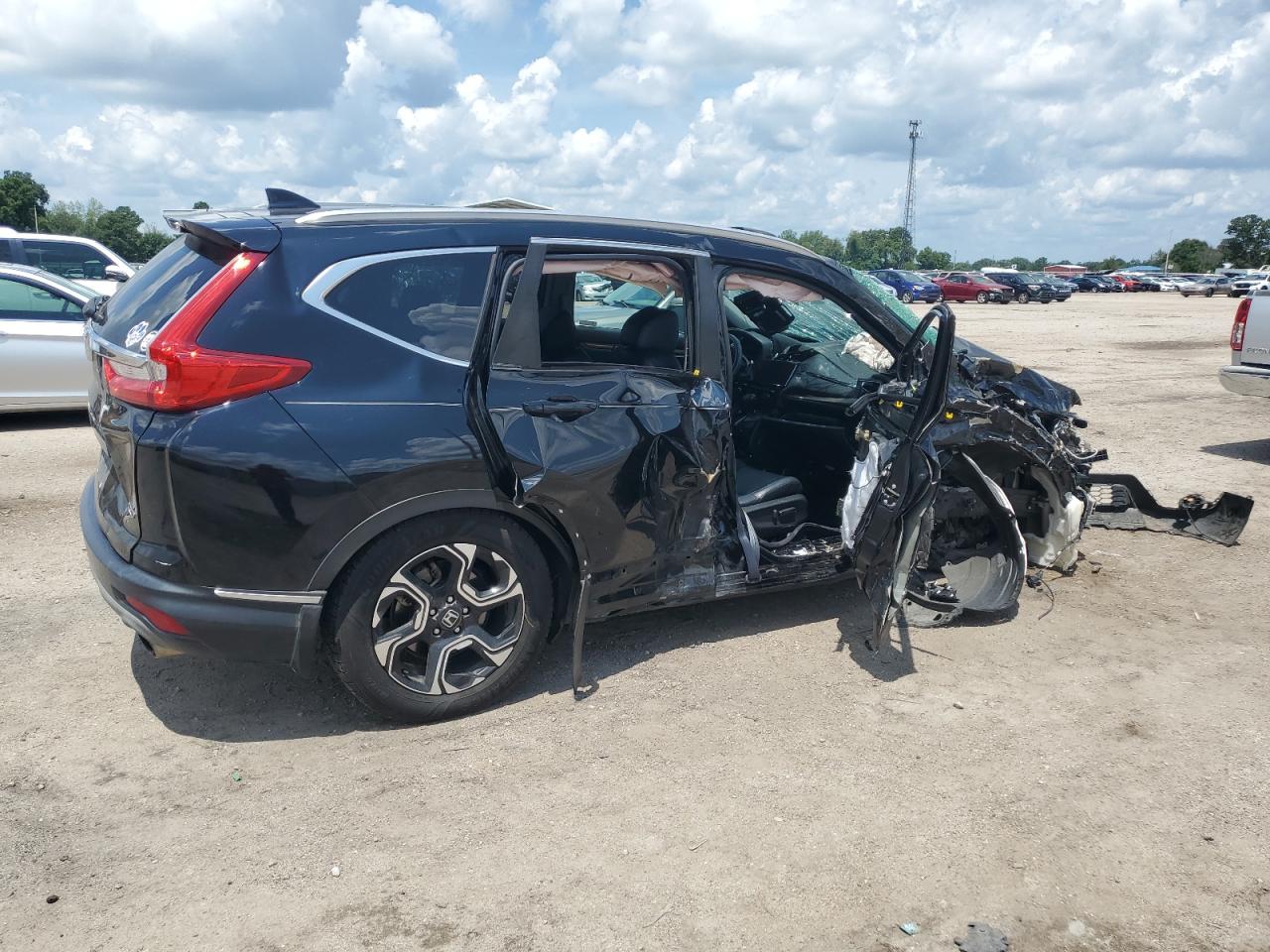 2018 Honda CR-V VIN 7FARW1H93JE036013 Copart auction photo, all over damage thumbnail 3