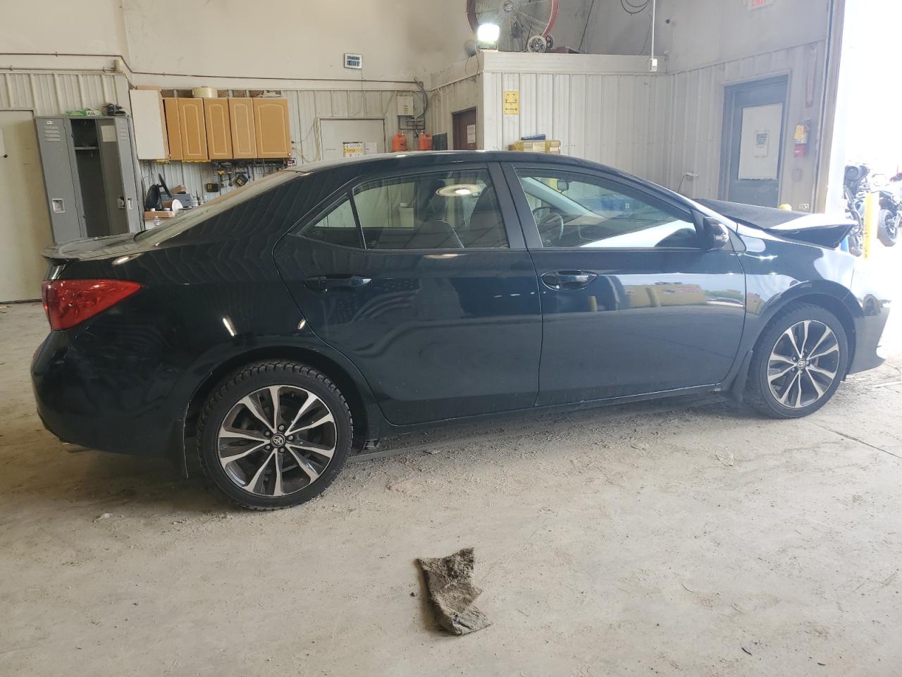 2017 Toyota Corolla VIN 2T1BURHE0HC948529 Copart auction photo, front end damage thumbnail 3