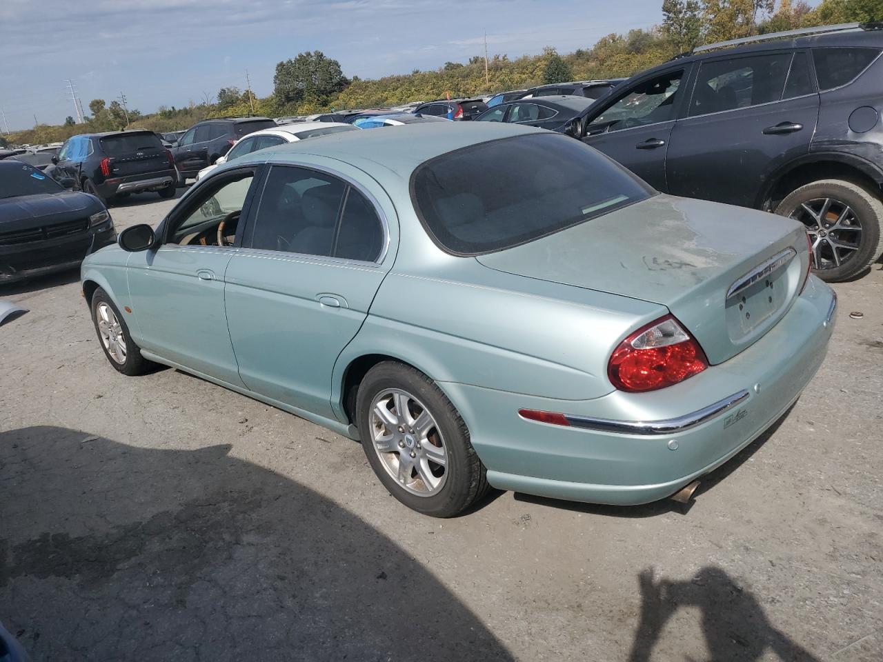 2003 Jaguar S-Type VIN SAJEA01T23FM81481 Copart auction photo, minor dent/scratches / mechanical damage thumbnail 2