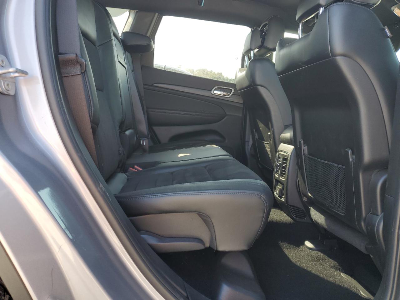2021 Jeep Grand Cherokee VIN 1C4RJFAG2MC775357 Copart auction photo, all over damage thumbnail 11