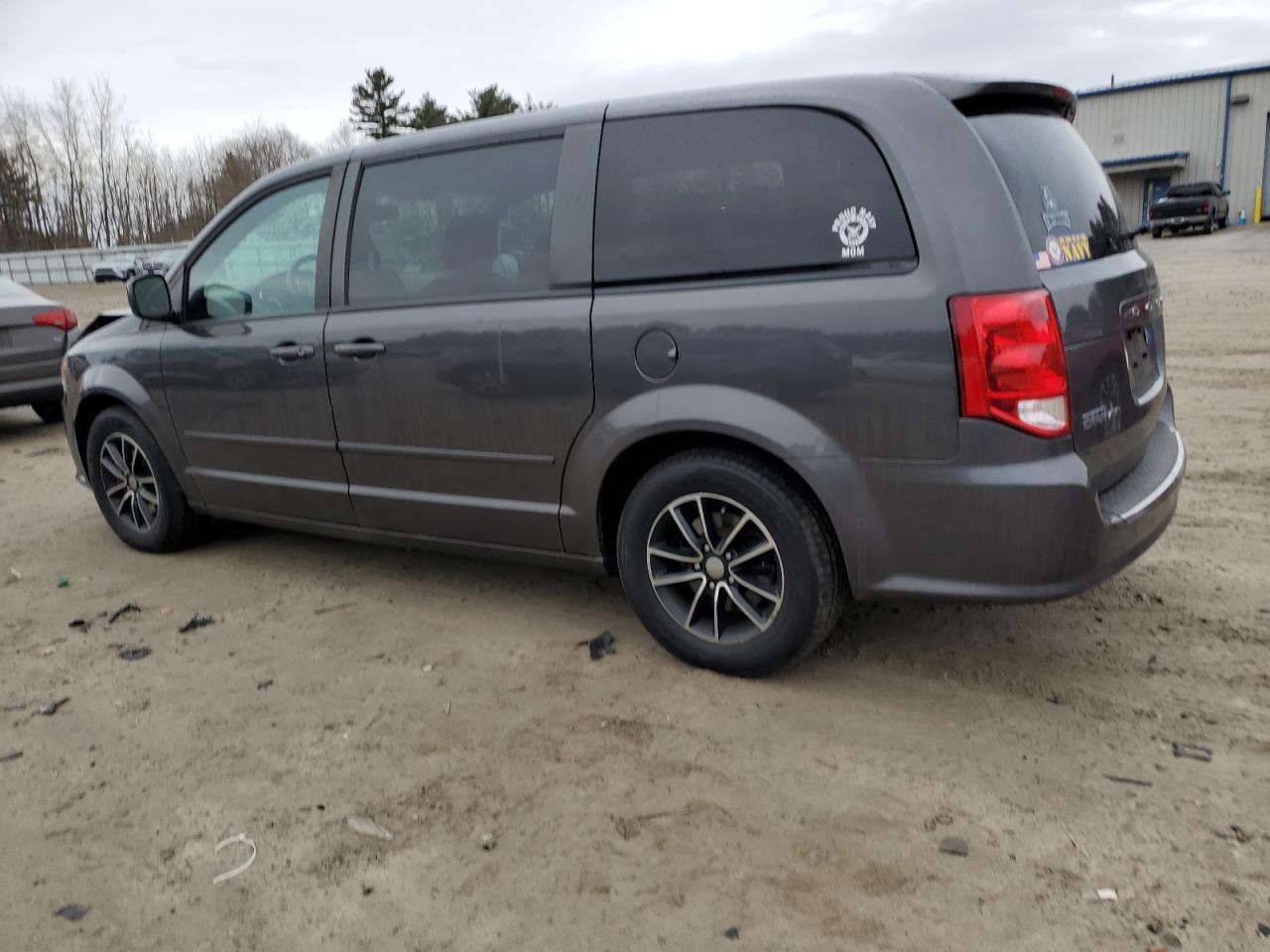2017 Dodge Caravan VIN 2C4RDGEG6HR682734 Copart auction photo, front end / minor dent/scratches damage thumbnail 2