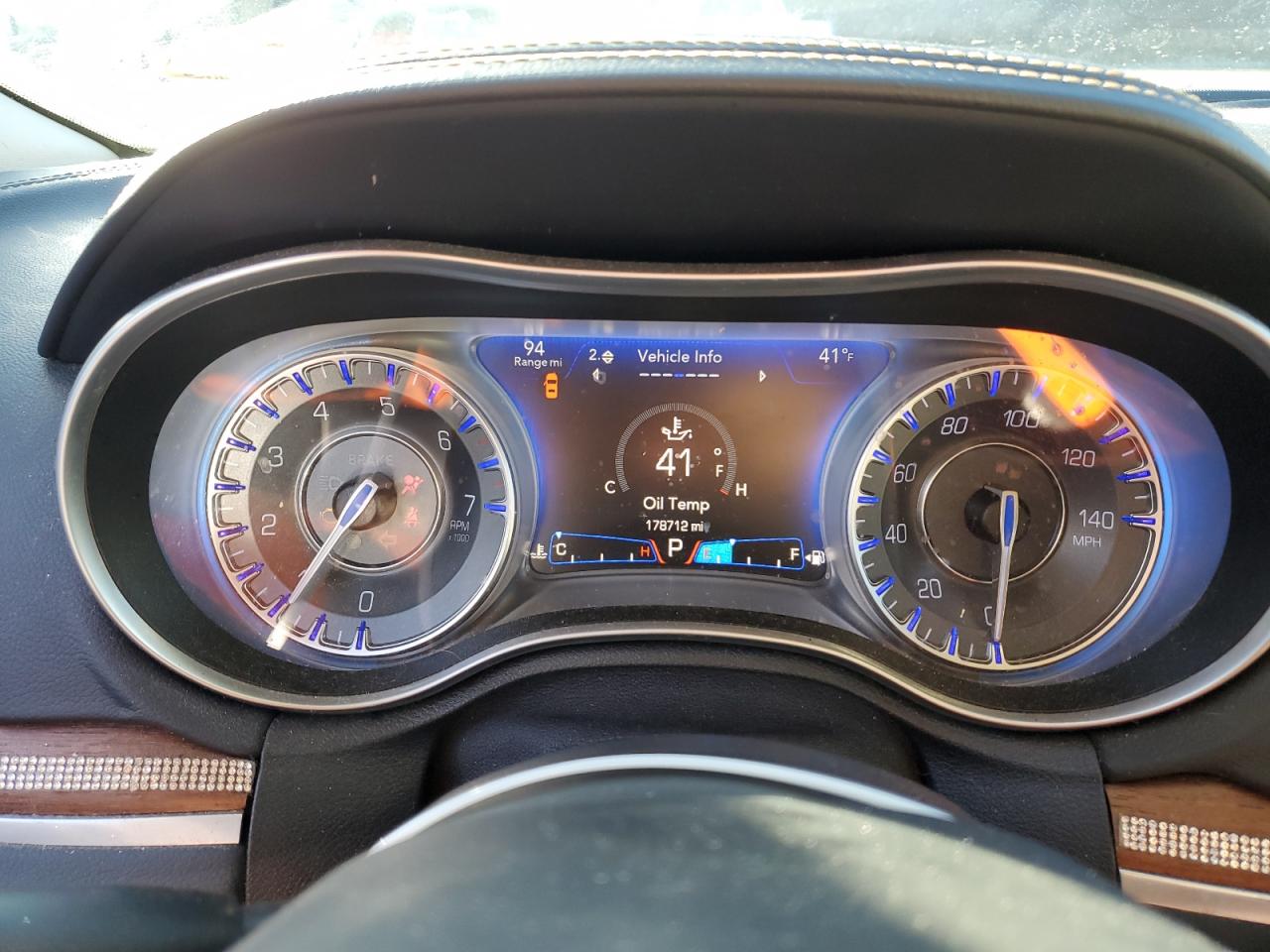 2015 Chrysler 300 VIN 2C3CCAPGXFH859666 Copart auction photo, rear end damage thumbnail 9
