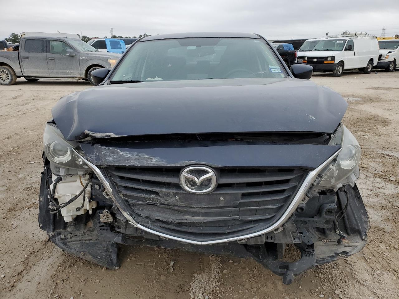2015 Mazda 3 VIN 3MZBM1V79FM214111 Copart auction photo, front end / minor dent/scratches damage thumbnail 5