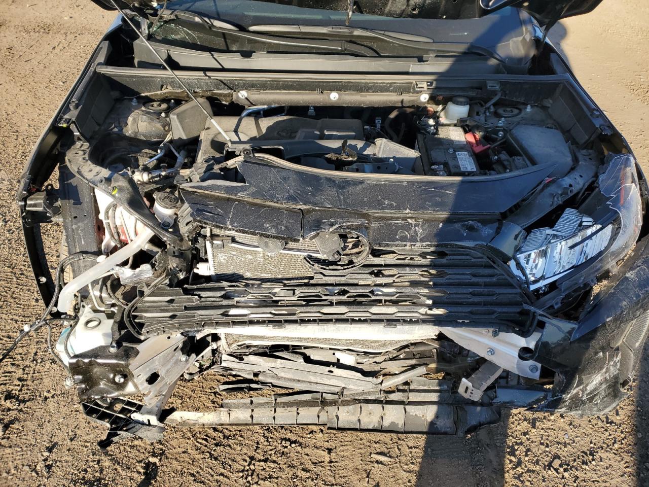 2022 Toyota RAV 4 VIN 2T3G1RFV2NC294167 Copart auction photo, front end damage thumbnail 12