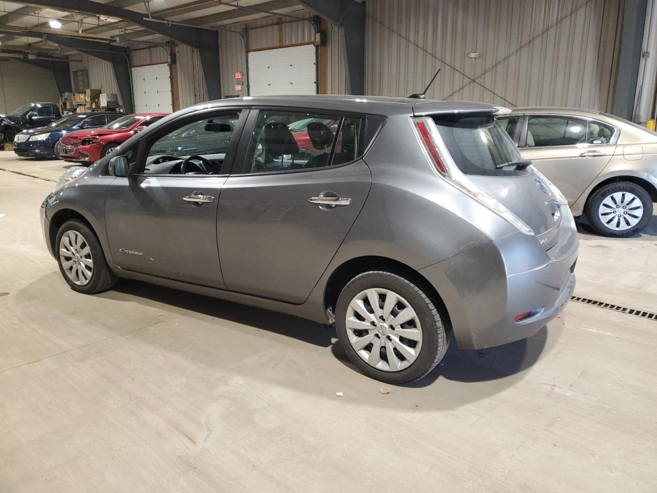 2015 Nissan Leaf VIN 1N4AZ0CP2FC315026 Copart auction photo, front end damage thumbnail 2