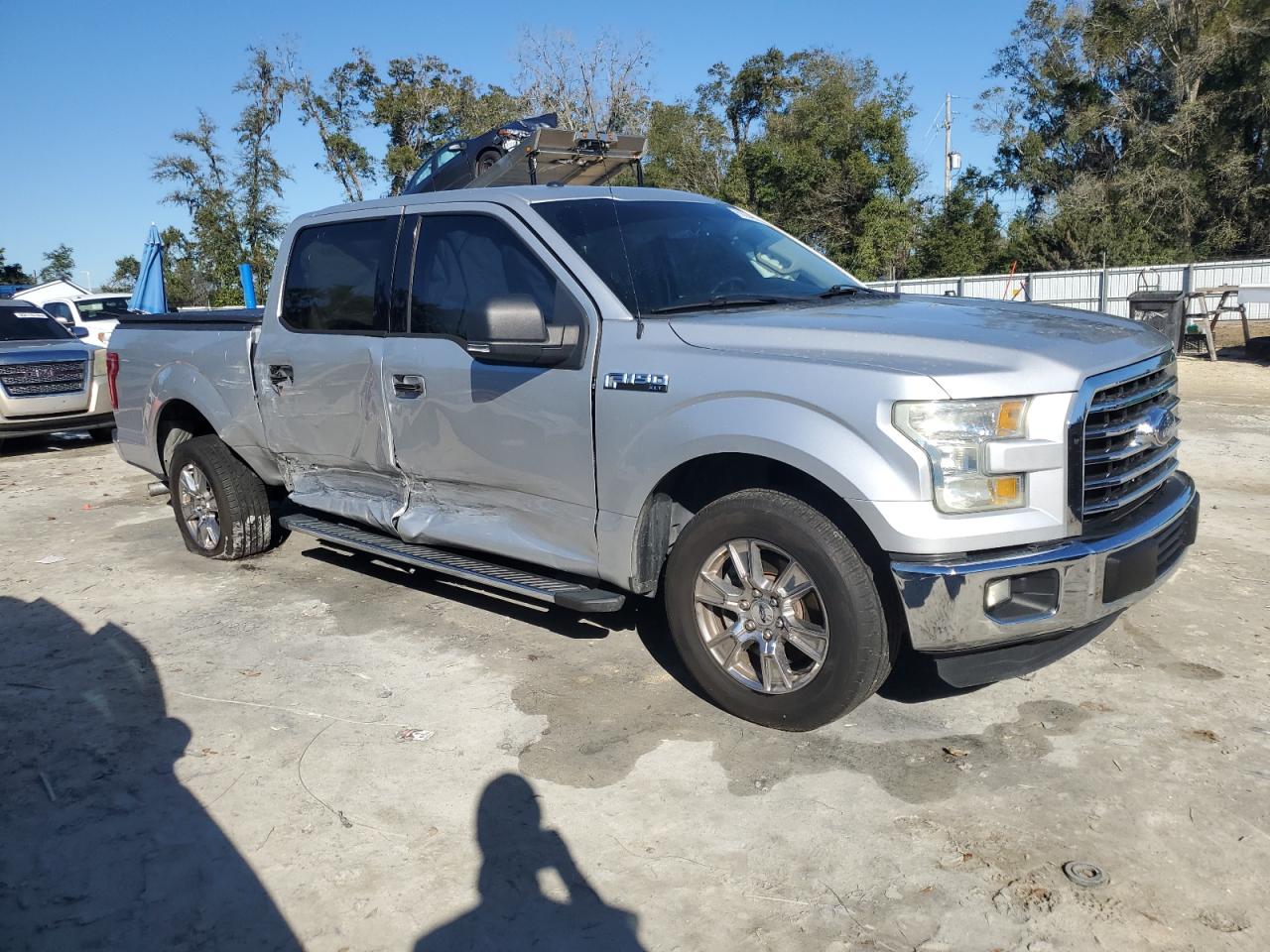 2015 Ford F-150 VIN 1FTEW1C82FFD03024 Copart auction photo, side damage thumbnail 4