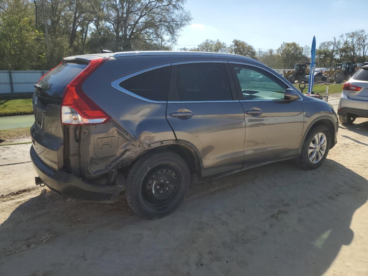2013 Honda CR-V VIN 5J6RM3H77DL041545 Copart auction photo, rear end / minor dent/scratches damage thumbnail 3