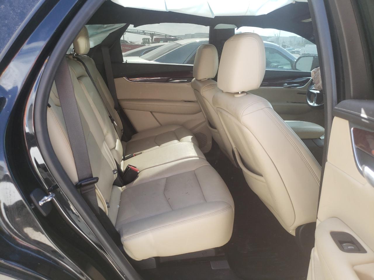2019 Cadillac XT5 VIN 1GYKNERS5KZ146625 Copart auction photo, rear end / front end damage thumbnail 11