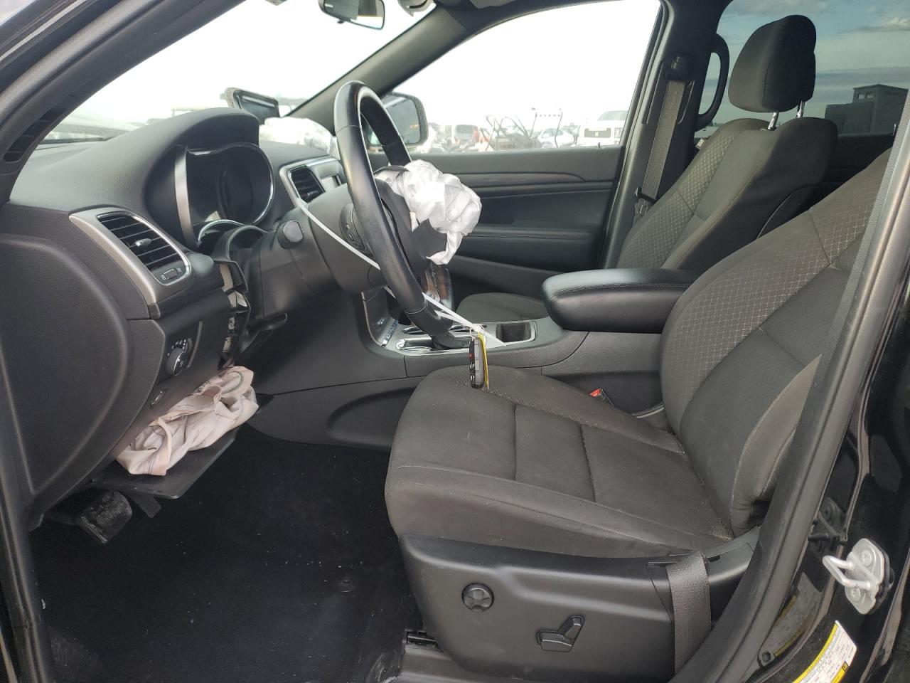 2019 Jeep Grand Cherokee VIN 1C4RJFAG3KC771590 Copart auction photo, front end damage thumbnail 7