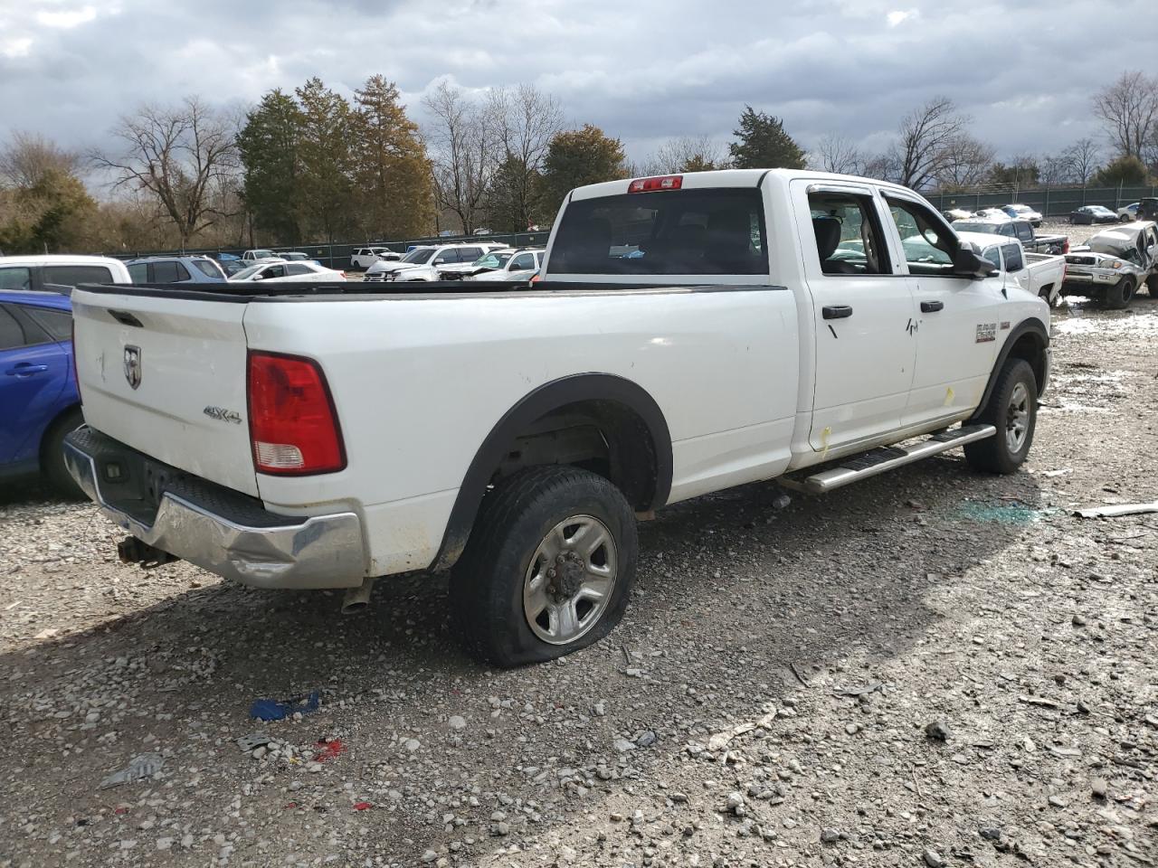 2014 RAM 2500 VIN 3C6TR5HT7EG181736 Copart auction photo, side / minor dent/scratches damage thumbnail 3