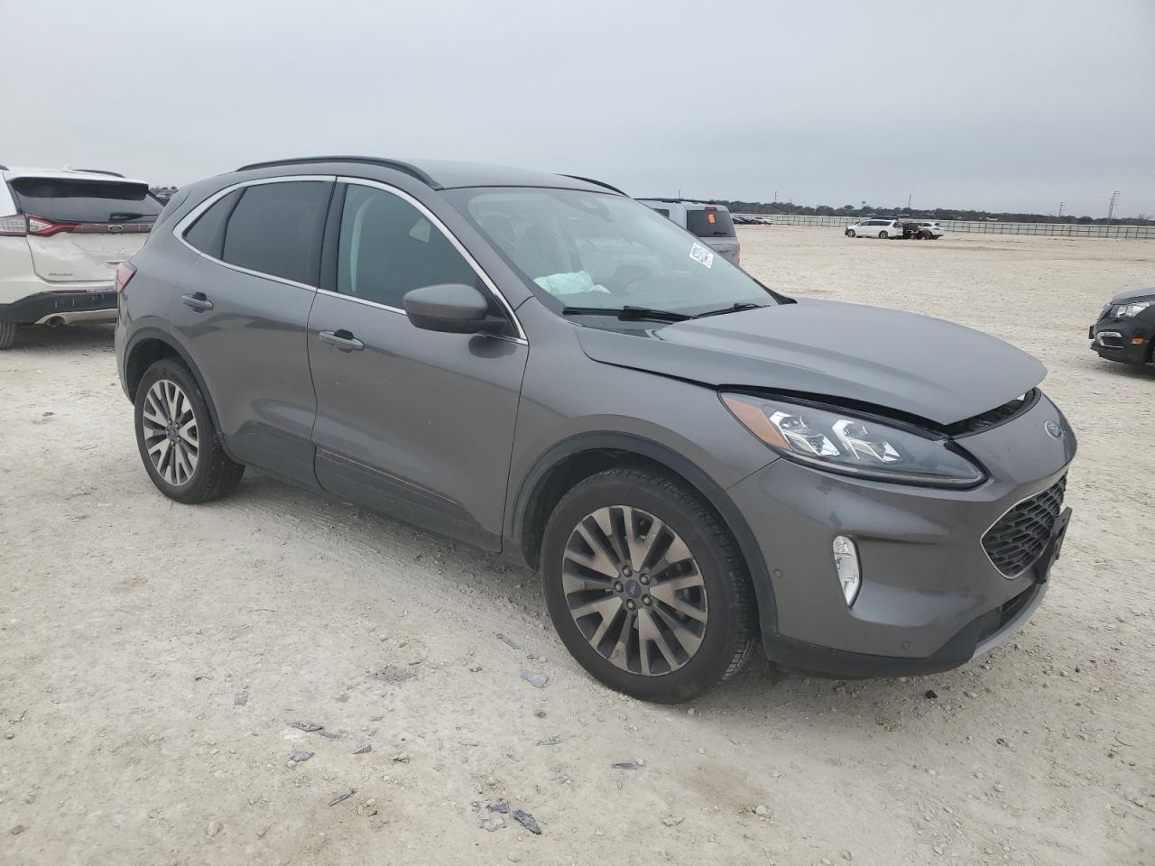 2021 Ford Escape VIN 1FMCU9J9XMUA57500 Copart auction photo, front end damage thumbnail 4