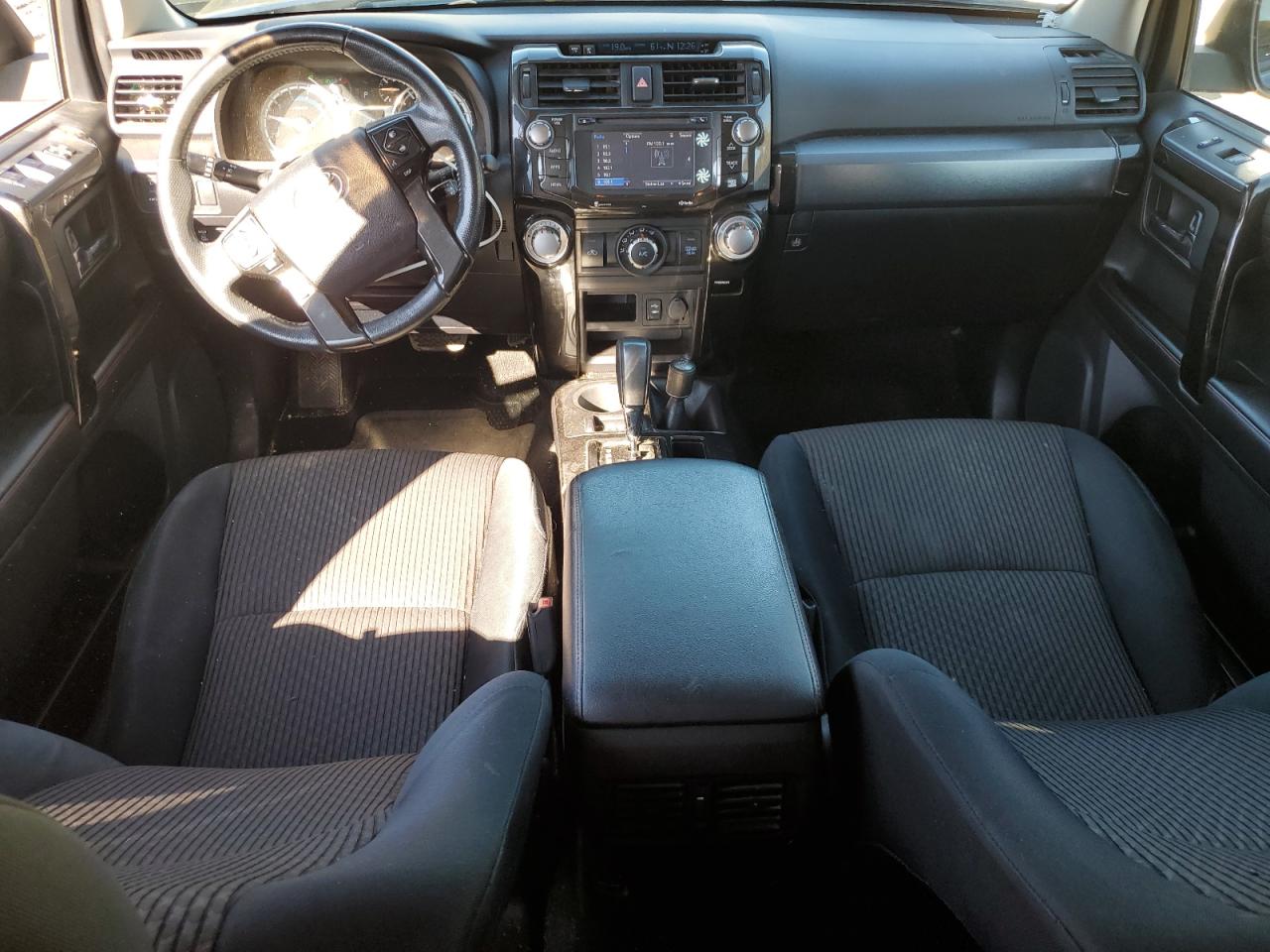 2014 Toyota 4Runner VIN JTEBU5JR7E5195608 Copart auction photo, front end / side damage thumbnail 8