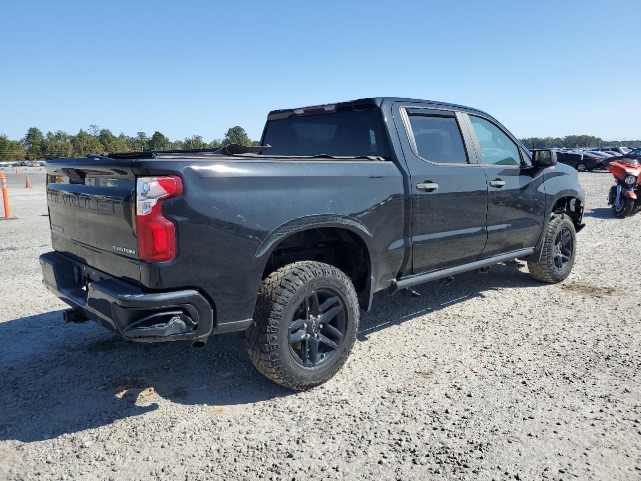 2020 Chevrolet Silverado VIN 1GCPYCEH9LZ202780 Copart auction photo, all over damage thumbnail 3