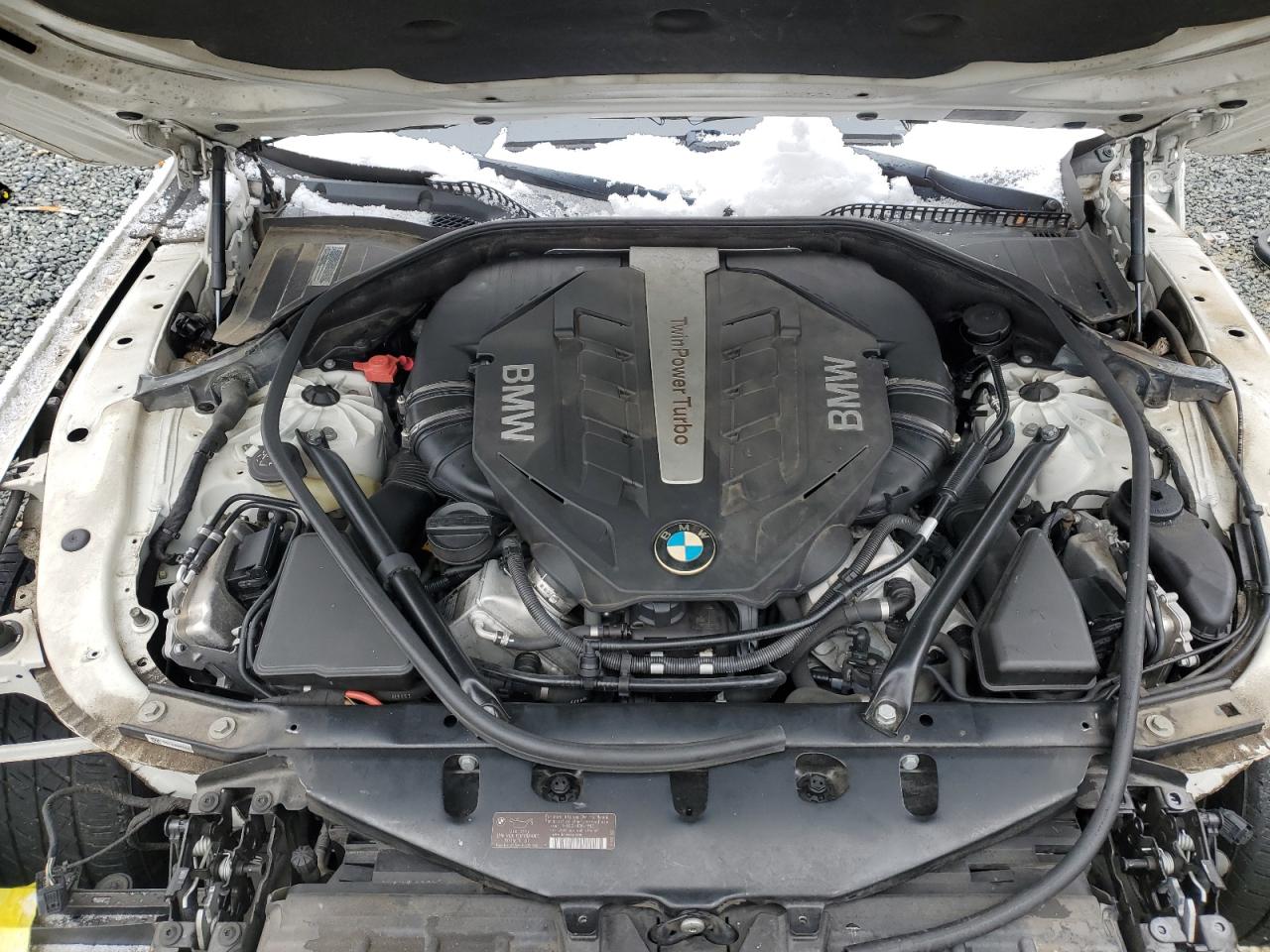 2013 BMW 7er VIN WBAYB6C56DD223727 Copart auction photo, front end / side damage thumbnail 11