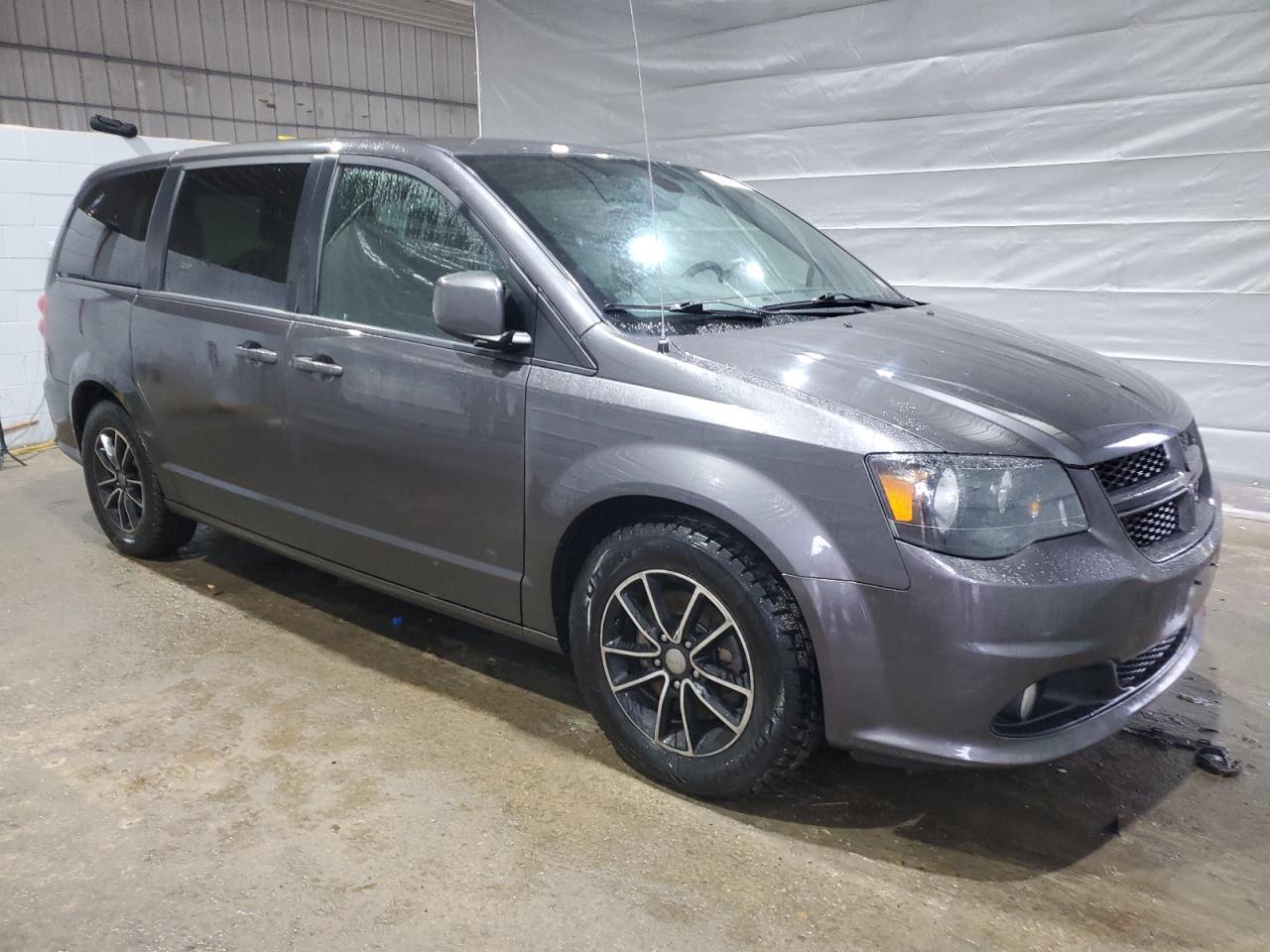 2019 Dodge Caravan VIN 2C4RDGEGXKR658198 Copart auction photo, mechanical damage thumbnail 4