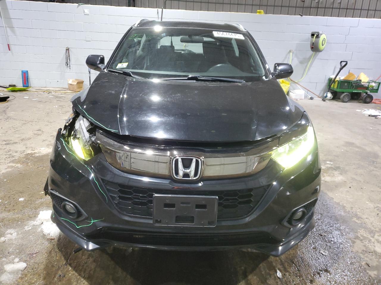 2019 Honda HR-V VIN 3CZRU6H16KG709620 Copart auction photo, front end damage thumbnail 5