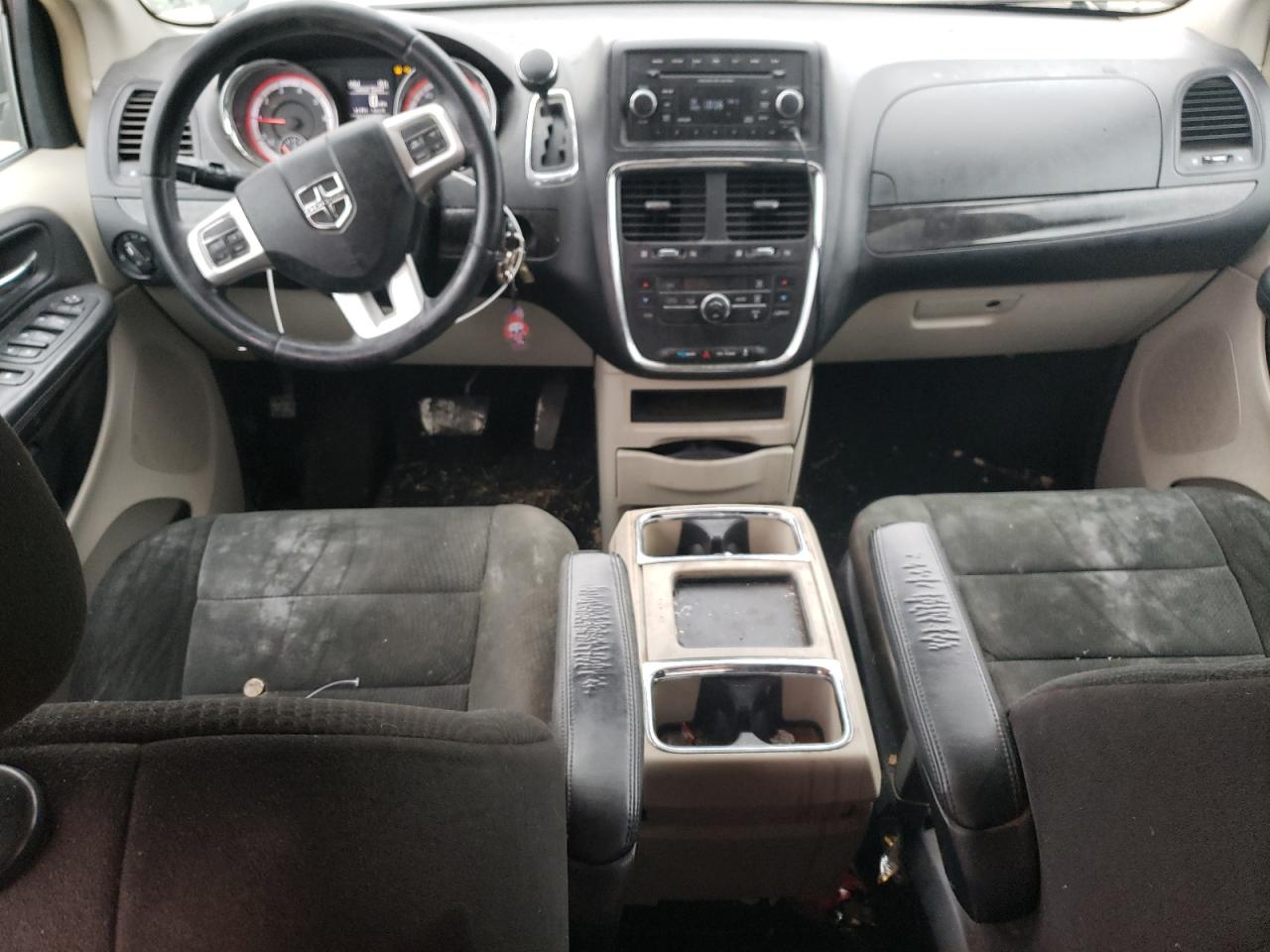 2012 Dodge Caravan VIN 2C4RDGDG9CR109644 Copart auction photo, rear end / minor dent/scratches damage thumbnail 8